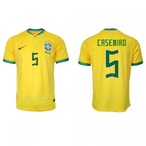 Maillot de foot Brésil Casemiro #5 Domicile Monde 2022 Manches Courte